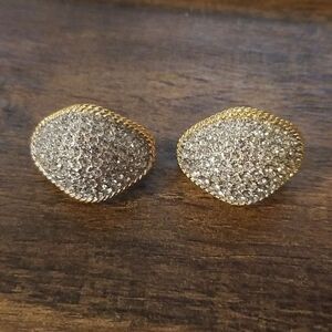 Vintage Joan Rivers  Earrings color gold and white stones